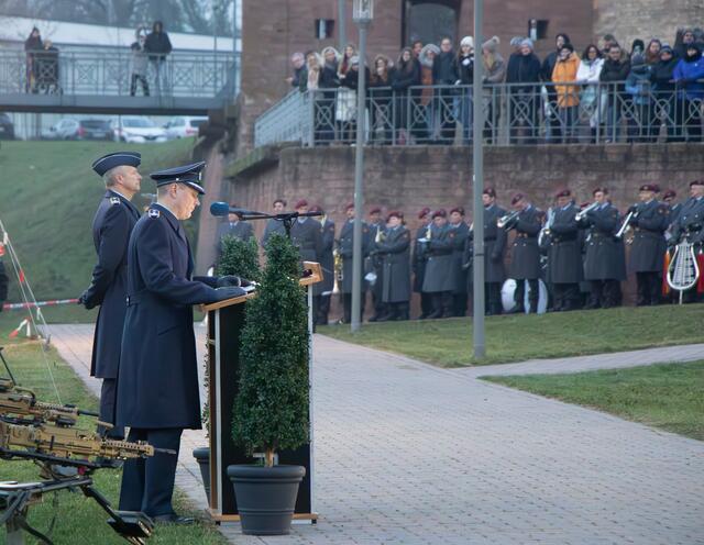 Öffentliches Gelöbnis der Bundeswehr im Stadtpark Fronte Lamotte | Foto: Heike Schwitalla