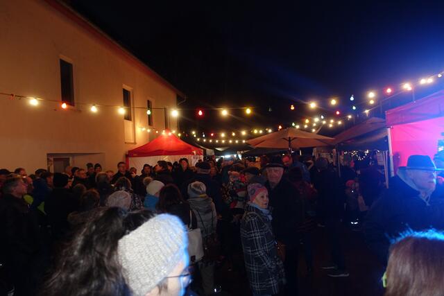 Weihnachtsmarkt Friedrichsfeld | Foto: Kristin Hätterich