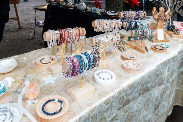 Edelsteinschmuck | Foto: Johann-Peter Melder