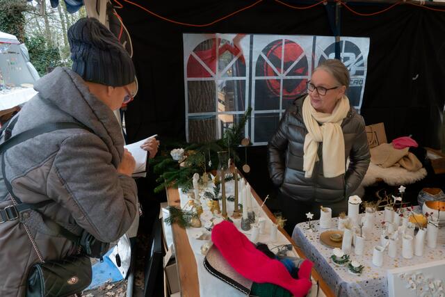 Bei der Arbeit - Hier bei Brigitte Groß | Foto: Johann-Peter Melder