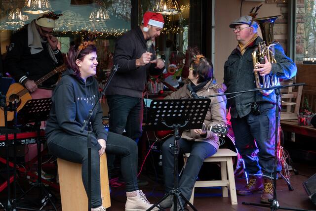 Musiklehrerinnen und -lehrer der Musikschule Leicht | Foto: Brigitte Melder