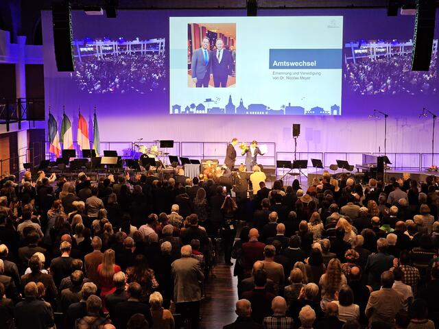 Die Urkunde wurde überreicht | Foto: Gisela Böhmer 