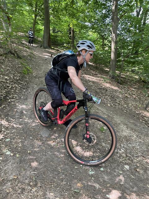 Spitzkehren fahren lernen, beim MTB Frauencamp 2023 | Foto: VG Lambrecht (Pfalz)