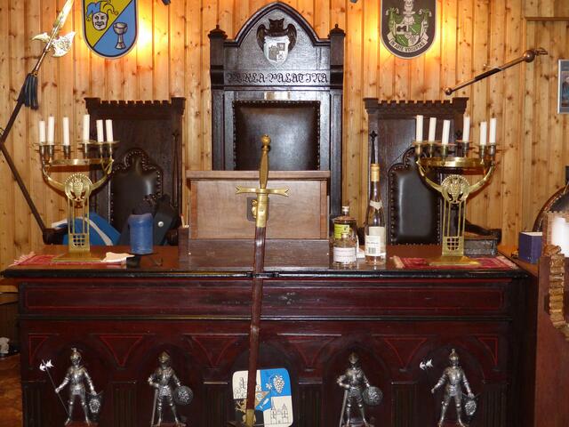 Die Throne der Oberschlaraffen. | Foto: (c) Ralf Berger