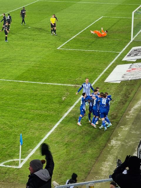 Frühe Freude bei den Karlsruhern | Foto: abseits-ka/Anderer