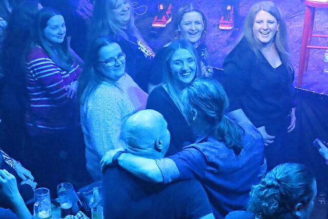 Umarmungen | Foto: Brigitte Melder