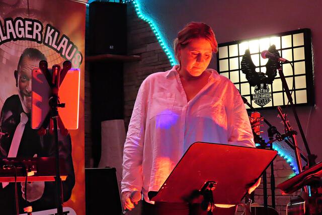 Nach der Pause durften alle noch einmal singen | Foto: Brigitte Melder