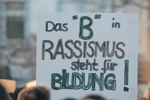 Mannheim demonstriert: „Nie wieder ist jetzt! - Vielfalt und Demokratie erhalten" | Foto: Jessica Bader