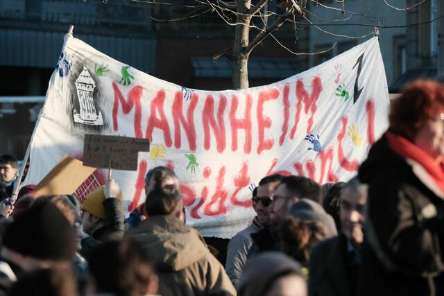 Mannheim demonstriert: „Nie wieder ist jetzt! - Vielfalt und Demokratie erhalten" | Foto: Jessica Bader