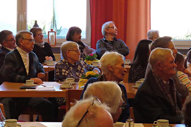 Warten auf Verbindung | Foto: Brigitte Melder