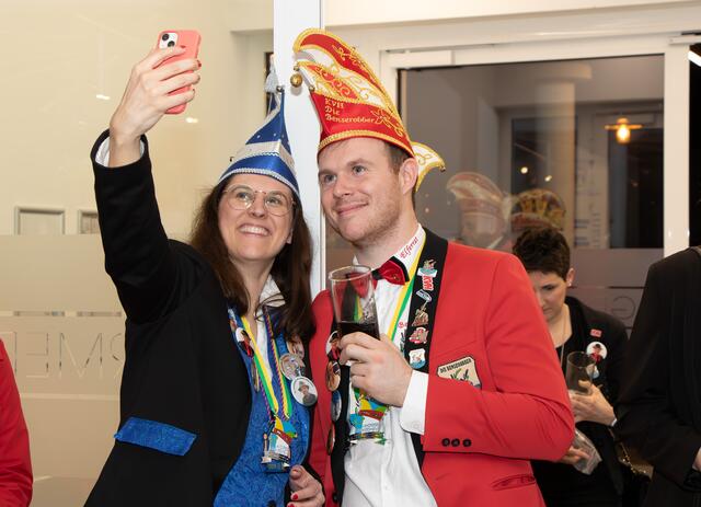 Allerlei närrische Hoheiten und Köpfe zu Gast in der Stadthalle Germersheim | Foto: Heike Schwitalla