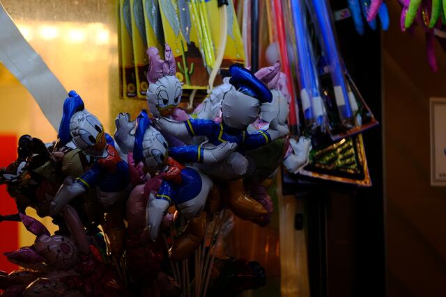 Der Fasnachtsmarkt lockt noch bis zum Fasnachtsdienstag in die Mannheimer Innenstadt | Foto: Jessica Bader