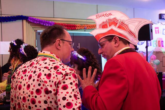 Allerlei närrische Hoheiten und Köpfe zu Gast in der Stadthalle Germersheim | Foto: Heike Schwitalla