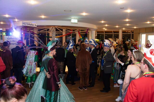 Allerlei närrische Hoheiten und Köpfe zu Gast in der Stadthalle Germersheim | Foto: Heike Schwitalla