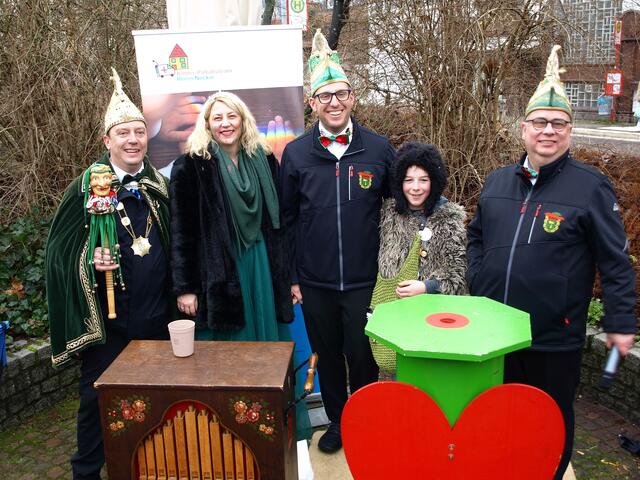 KiKaGe-Präsident mit KiKaGe-Nachwuchs | Foto: Urheber: W. Schmidhuber