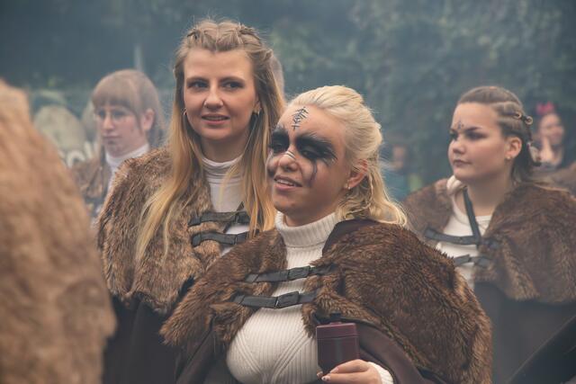 Endlich wieder ein Faschingsumzug in Wörth -  Die Narren feiern bunt, ausgelassen und friedlich | Foto: Heike Schwitalla