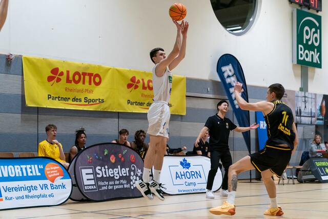 BIS-Akteur David Pisic überzeugte gegen Breitengüßbach auch als Distanzschütze | Foto: BIS Baskets Speyer/gratis