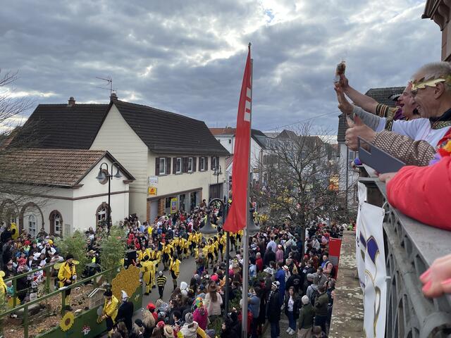 … und freut sich. | Foto: Katharina Schmitt