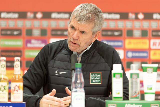 Friedhelm Funkel | Foto: Jens Vollmer