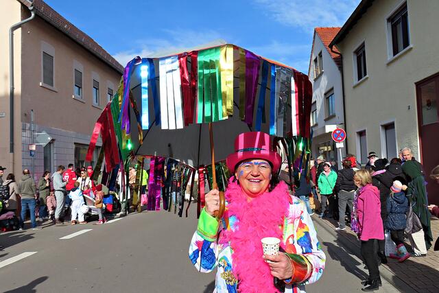 Die Schifferstadter Bürgermeisterin und Strahlefrau Ilona Volk | Foto: Brigitte Melder