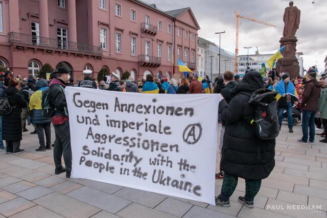 Karslruhe protestiert gegen den anhaltenden Krieg in der Ukraine | Foto: Paul Needham