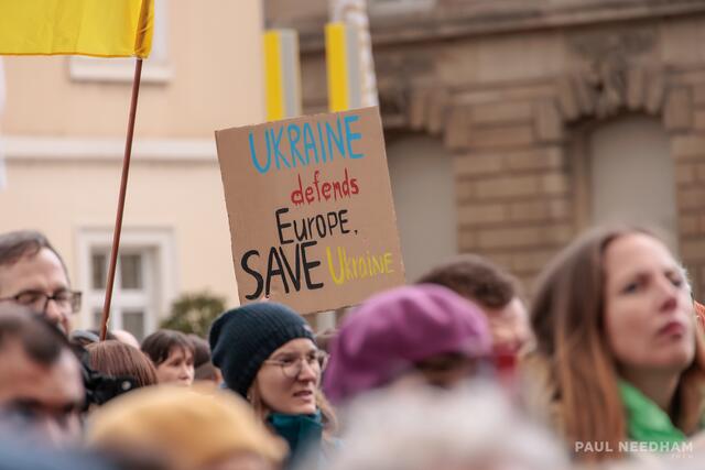 Karslruhe protestiert gegen den anhaltenden Krieg in der Ukraine | Foto: Paul Needham