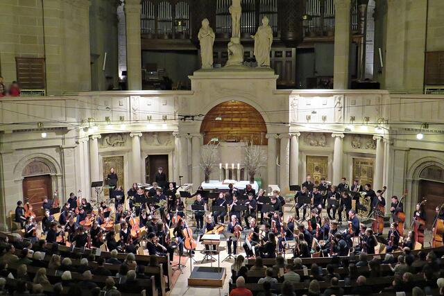 Ein grandioses Konzert lieferte das JSOM | Foto: Brigitte Melder