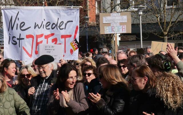 Nie wieder ist jetzt! | Foto: Reiner Engwicht