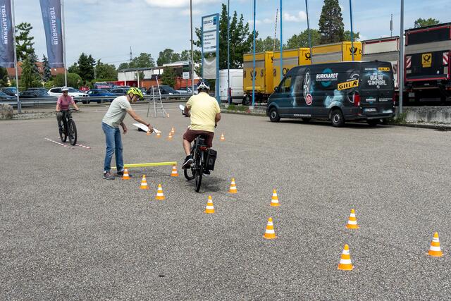 Richtig bremsen und steuern | Foto: Gerhard Öfner