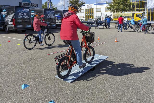 Hindernisse überfahren | Foto: Gerhard Öfner