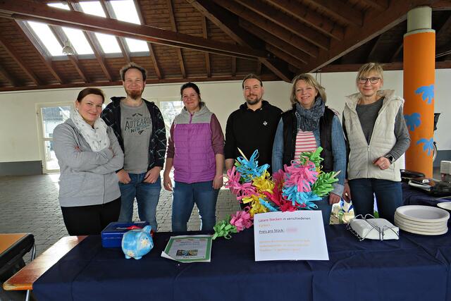 Elternbeirat des kath. Kindergarten Iggelheim am Waffelstand | Foto: Brigitte Melder