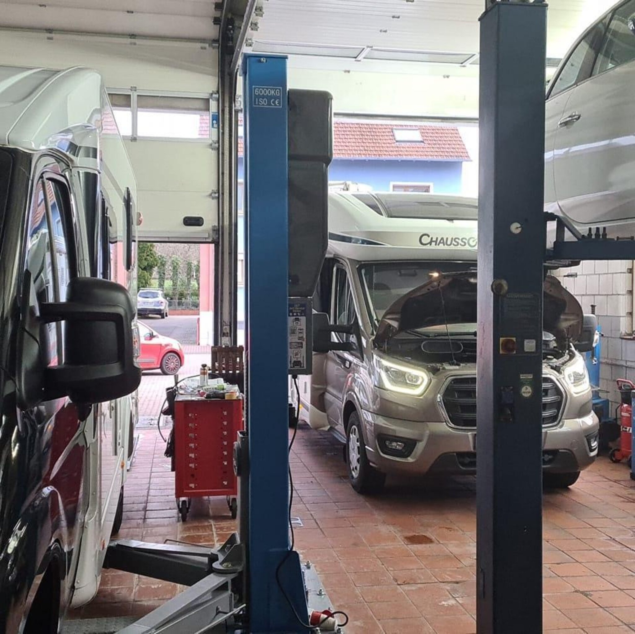 Kfz Chevalier Gmbh - Ihre Autowerkstatt In Osnabrück Autowerkstatt Kaiserslautern: Kfz Graf wartet das Auto - Kaiserslautern