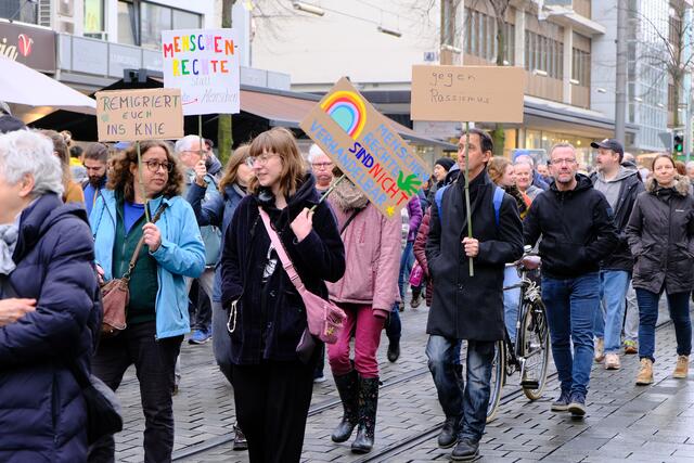 Zeichen setzen für die Demokratie | Foto: Jessica Bader