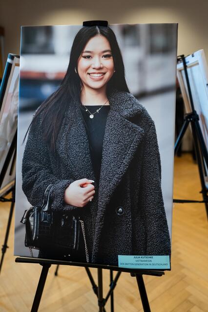 Impressionen von der Ausstellung "Vielfalt in Bildern - Ode an die Kunst des gemeinsamen Lebens" mit Fotografien von Lana Nova.   | Foto: Christian Gaier