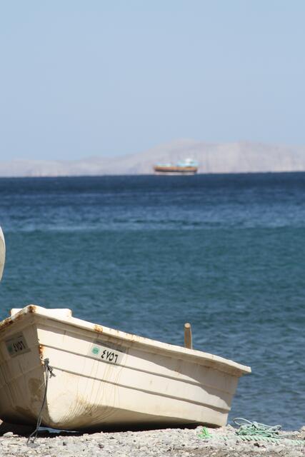 An der Nordküste - bei Masjid - Blick über die Straße von Hormuz Richtung Iran | Foto: © www.jowapress.de
