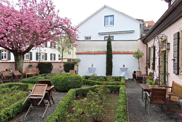 Blick in den Garten des Häuschens | Foto: Brigitte Melder