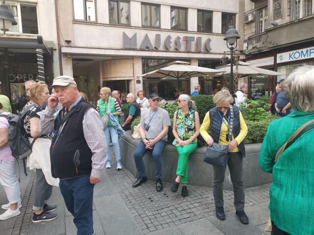 Pause bei der Stadtrundfahrt in Belgrad. | Foto: Arndt