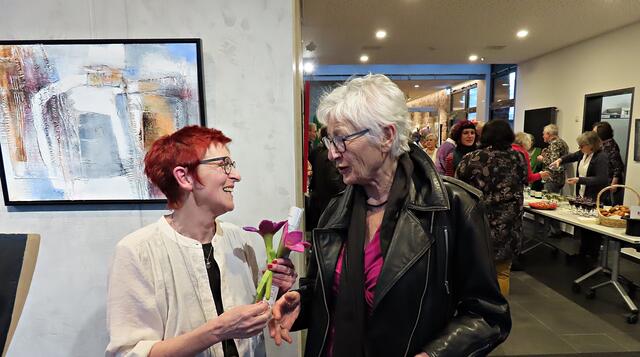 Kennenlernen zwischen Iris Beyersdörfer und Ingrid Hess | Foto: Brigitte Melder