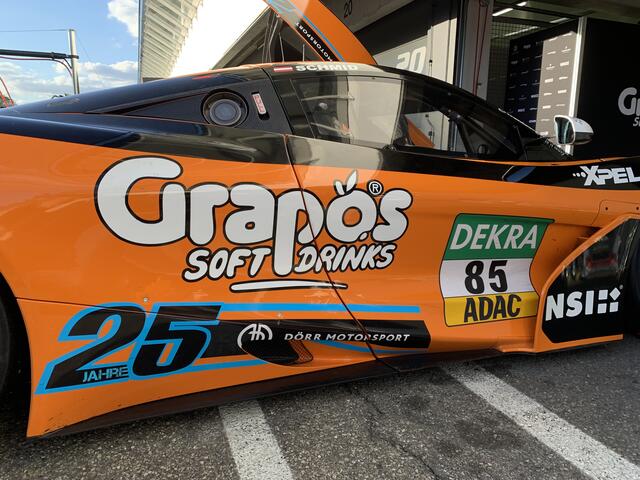 Als zweiter Fahrer startet der Österreicher Clemens Schmid mit der Startnummer 85 für das Team Dörr Motorsport | Foto: Michael Sonnick