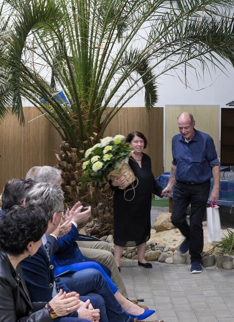 Das Ehepaar Henzel freute sich darüber | Foto: Johann-Peter Melder