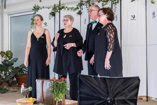 Von links nach rechts: Helena Pfaff-Vanecek, Susanne Christensen, Rainer Hartig und Susanne Weber | Foto: Johann-Peter Melder