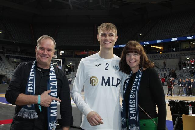 Niklas Würzner (Mitte) von den MLP Academics Heidelberg ist der Sohn vom Heidelberger OB Eckart Würzner | Foto: Michael Sonnick