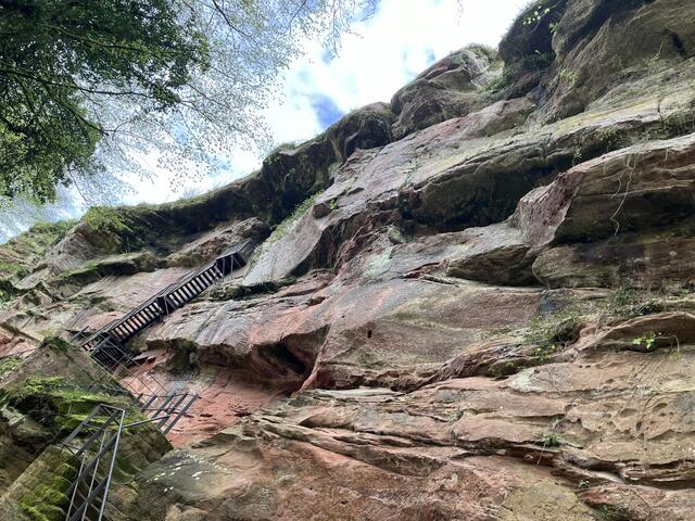 Der Treppenaufang sieht beängstigender aus, als er ist | Foto: B. Bender