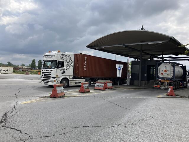 Das LKW Gate | Foto: Julia Glöckner