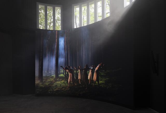 Yael Bartana "Farewell Light To The Nations"  | Foto: Andrea Rossetti