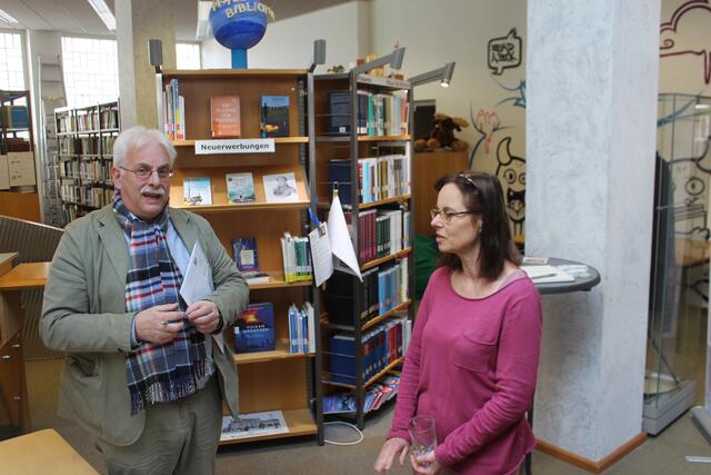 Ralf Asmus im Dialog mit Birgit Heid | Foto: Peter Herzer