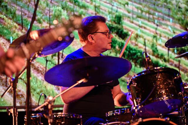 Drummer Ralf Schnieber vertrat Stefan Brod | Foto: Arno  Keller