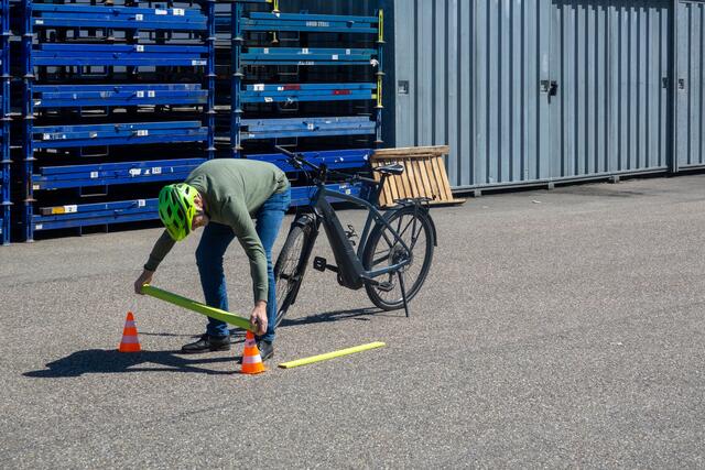 Aufbau Hindernis | Foto: Gerhard Öfner