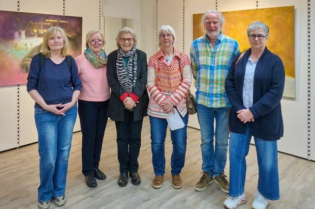 Der neue Gilderat. (von links nach rechts) Helga Groß,Gisela Jagnow, Heidi Hielscher, Petra Roquette,Herrmann Münch und Gildemeisterin Gabriele Wentz-Eberle. Es fehlt die stellvertretende Gildemeisterin Sonja Boileau. | Foto: Kunstgilde