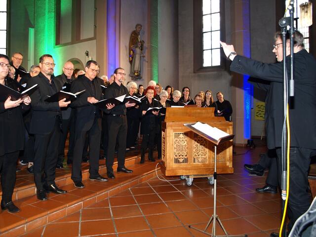 Sicherer Chor  dank Markus Zepp | Foto: Urheber: W. Schmidhuber